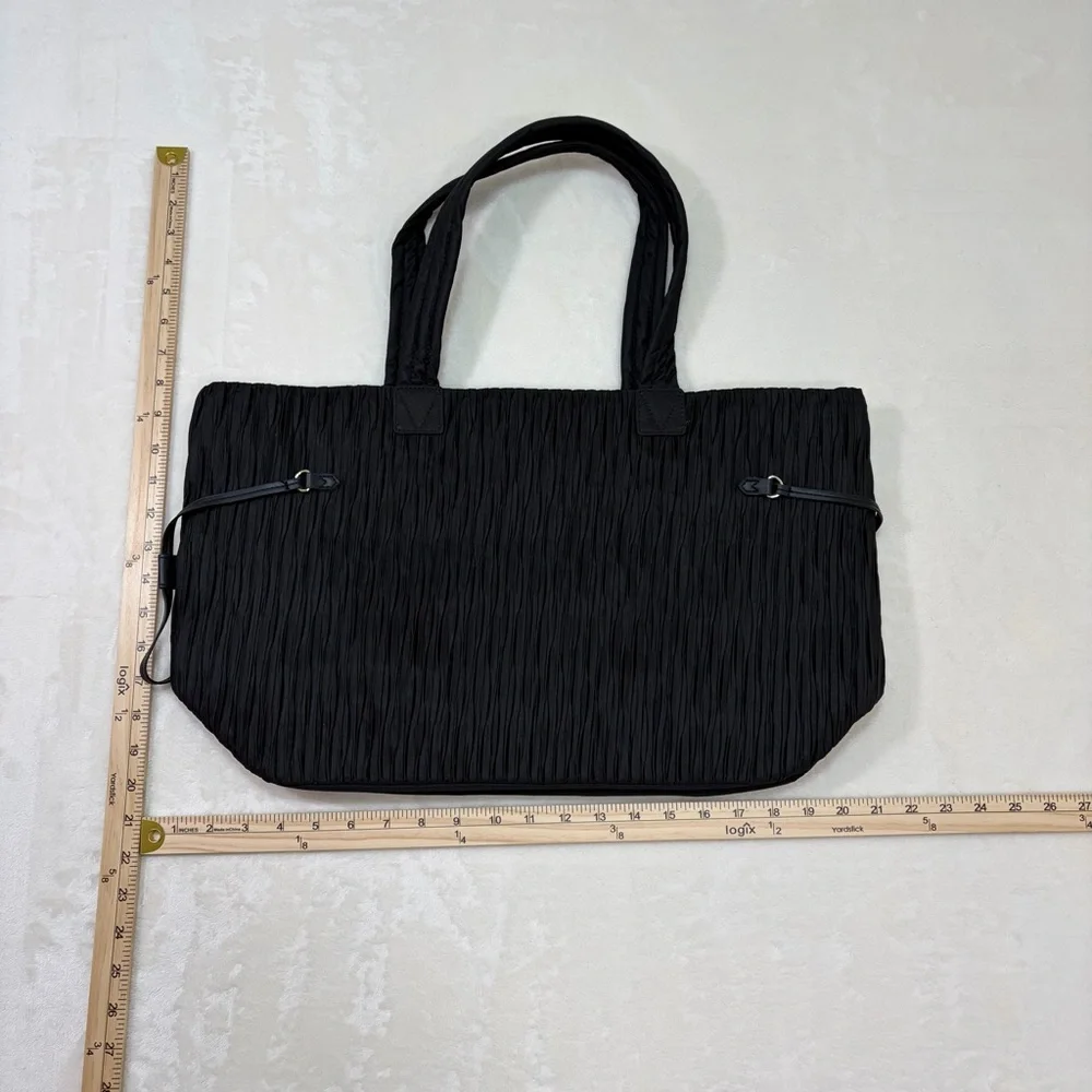 Victoria's‎ Secret Black Ruched Pleated Nylon Tote Bag Womens Large Excellent